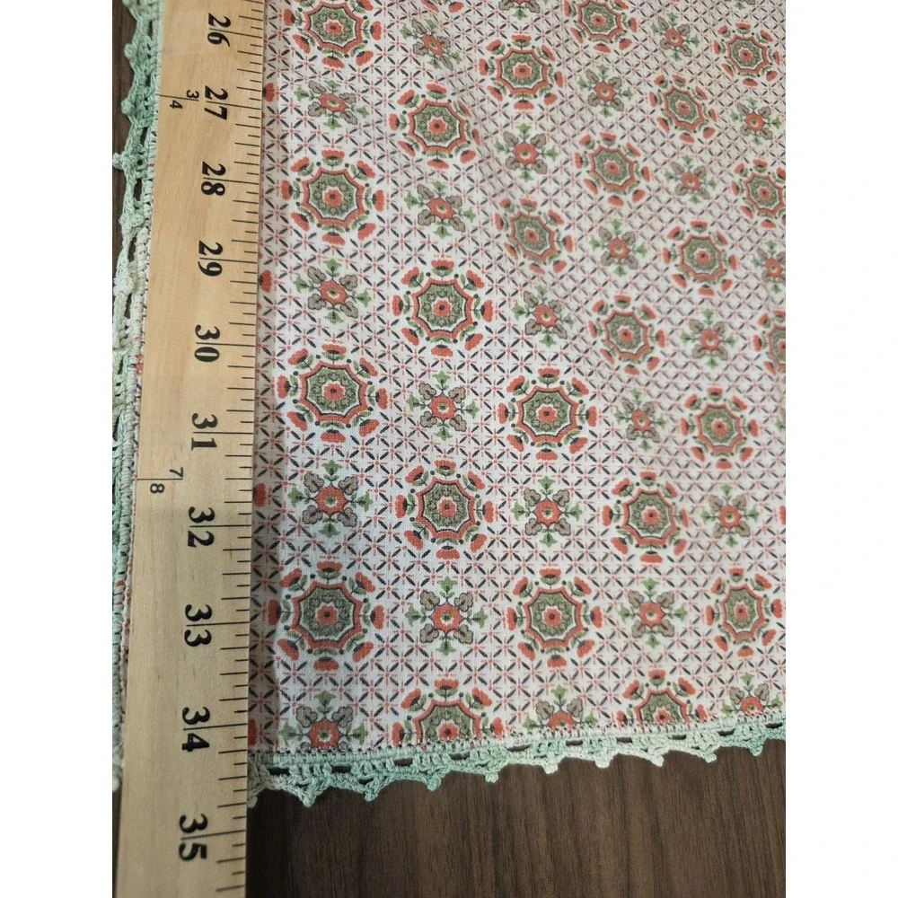 VTG Tablecloth Table Topper Square Card Table Red Mint Green Crochet Cottage 35